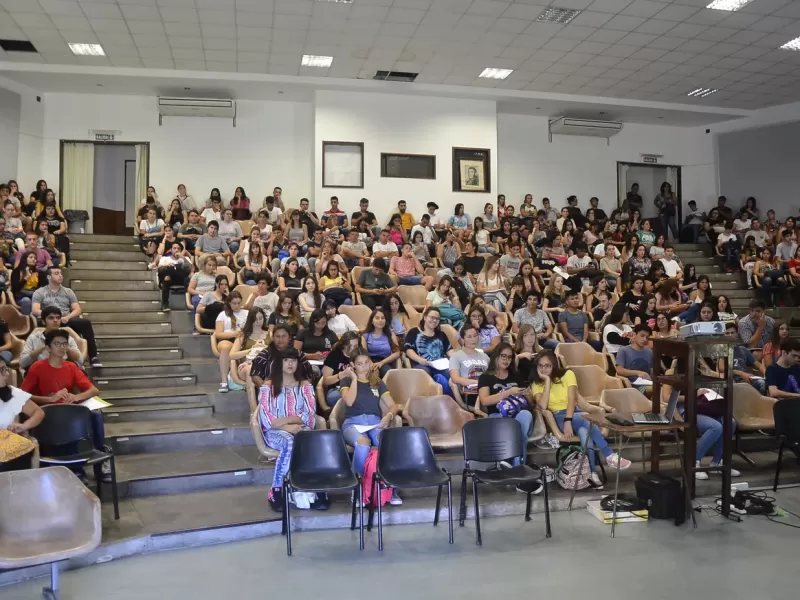 La UNLP vuelve al top 500 mundial tras 11 a&ntilde;os y consolida su crecimiento internacional