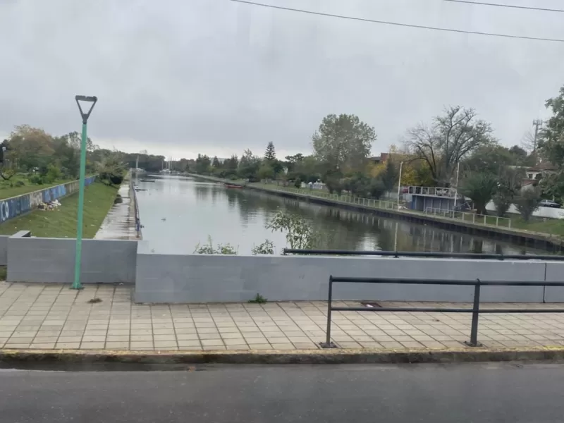 ¿Por qué sube el Canal Génova? Defensa Civil aclaró la situación