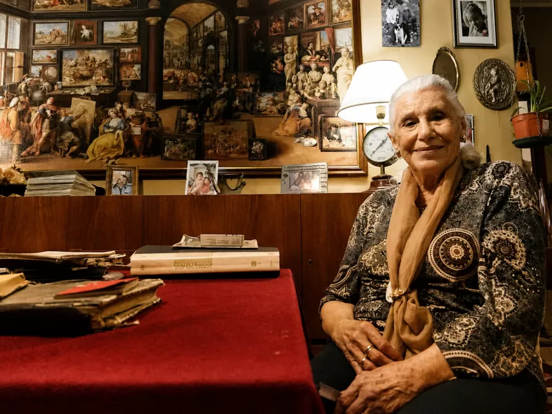 Sylvia Olivetti, la mujer que derrot&oacute; a la inflaci&oacute;n y conoci&oacute; el mundo anotando todos sus gastos desde 1957