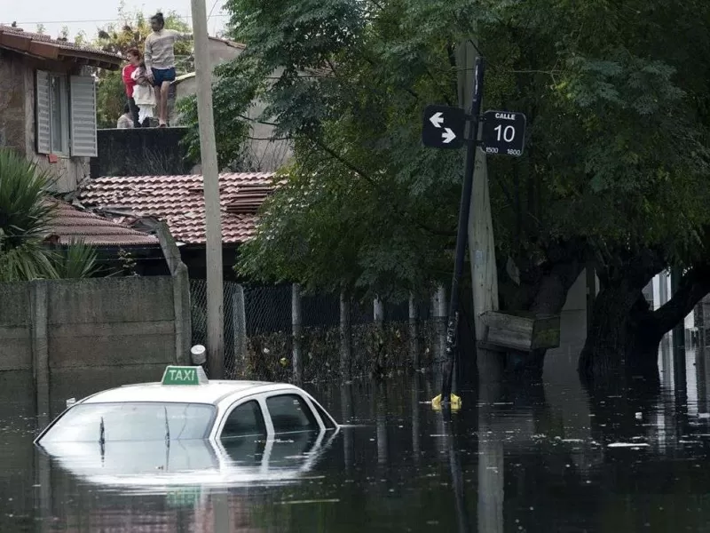 A 13 años de la inundación de La Plata: el desastre que marcó a una ciudad