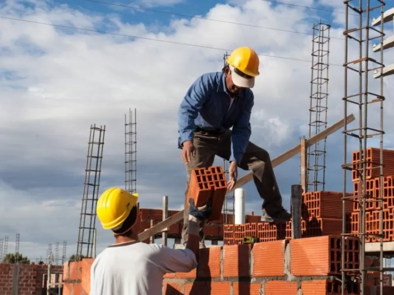 El ritmo de desaparici&oacute;n de emprendimientos se aproxim&oacute; a mil cierres mensuales en la etapa m&aacute;s cr&iacute;tica del per&iacute;odo