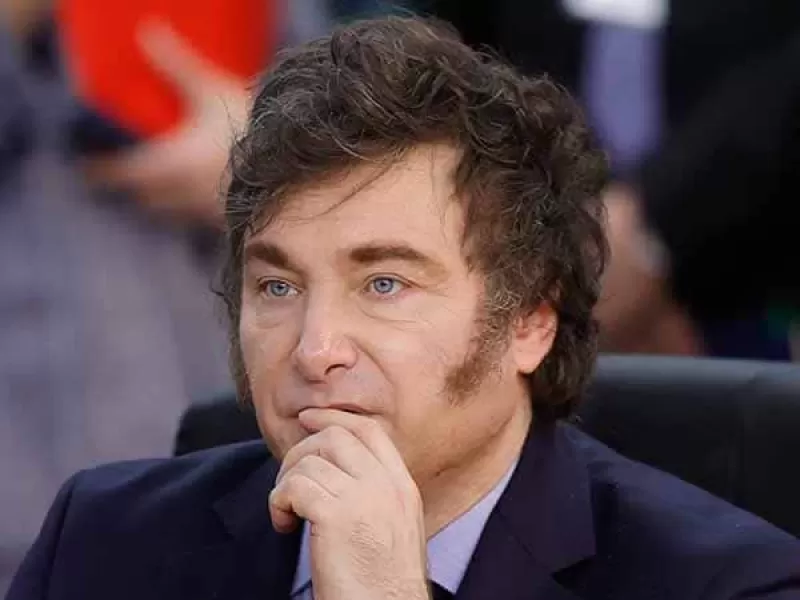 Javier Milei, entre declaraciones polémicas y negociaciones con medios