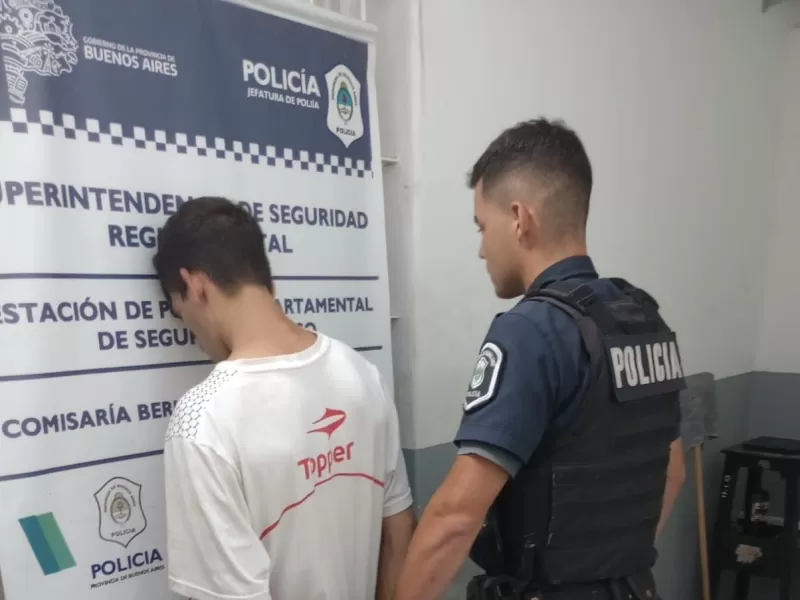 Detenido por amenazar con un machete a dos mujeres para sustraerle pertenencias