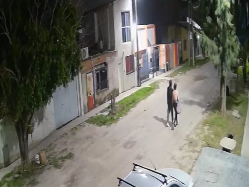Dos detenidos y elementos recuperados tras allanamientos simult&aacute;neos por un robo en Villa Progreso