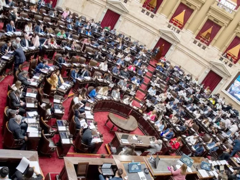 Diputados presentaron un proyecto para cambiar el uso horario en la Argentina