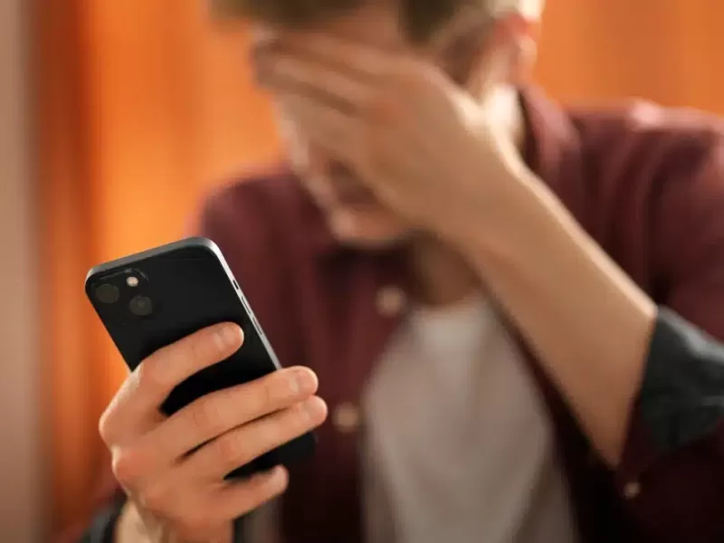 Un joven de Berisso denunci&oacute; una estafa tras pagar por contenido er&oacute;tico y recibir amenazas