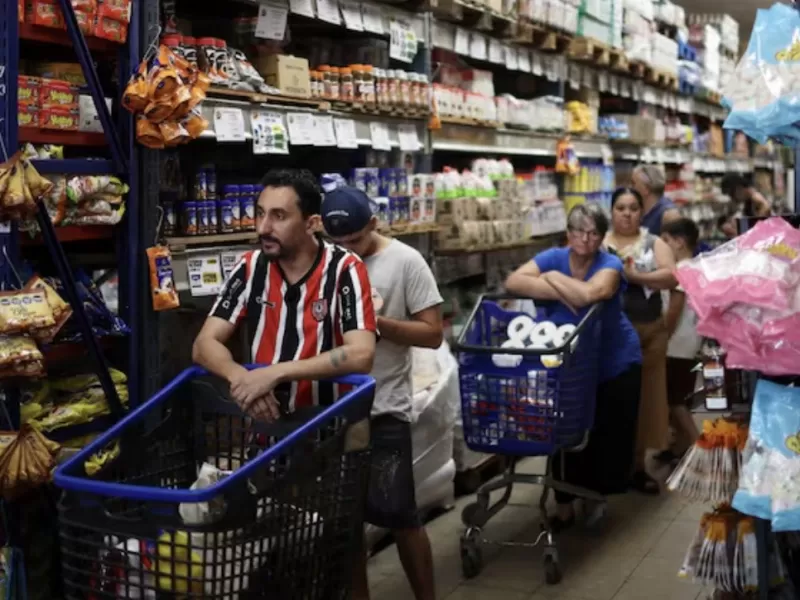 La inflaci&oacute;n de enero fue del 2,9% y acumul&oacute; 32,4% en los &uacute;ltimos 12 meses