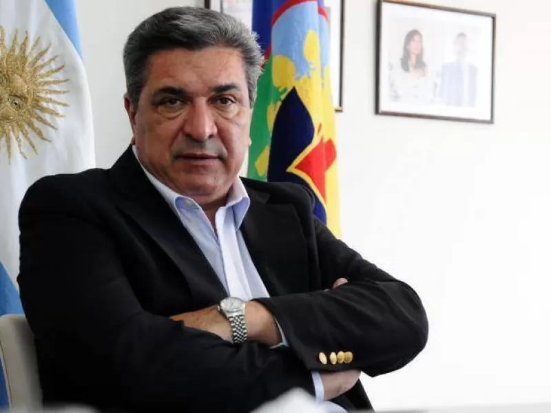 Piden condenar al exintendente Enrique Slezack por venta irregular de terrenos fiscales en Berisso