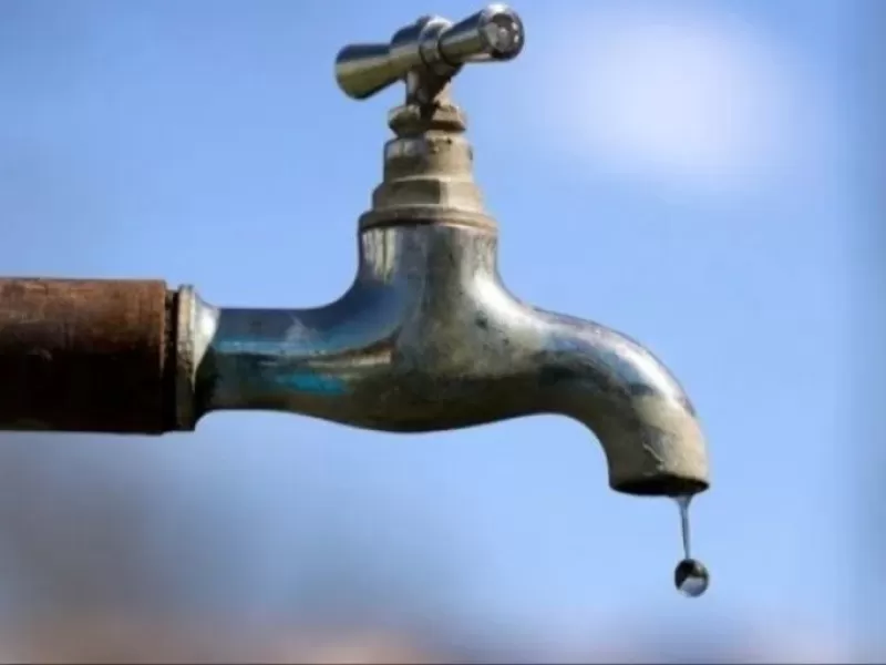 Reparan un acueducto en Ensenada y hay baja presi&oacute;n de agua en Berisso y la regi&oacute;n