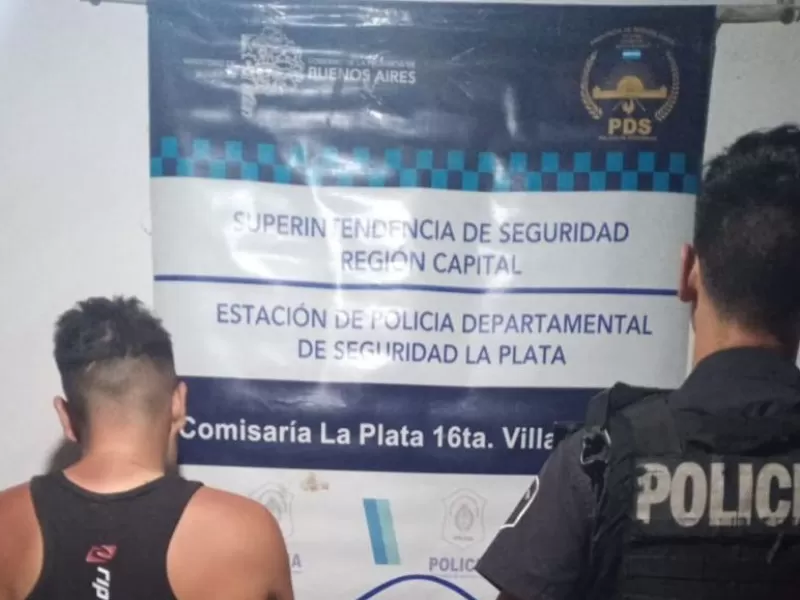 Acusaron a un joven de querer abusar de una chica en una plaza y casi lo linchan