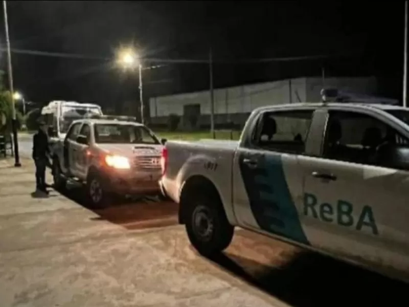 Evadió un control policial atropellando a trabajadores de Seguridad Vial