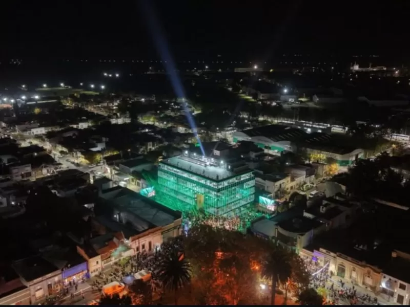 Impactante: así es la nueva Municipalidad de Ensenada que inauguró Mario Secco