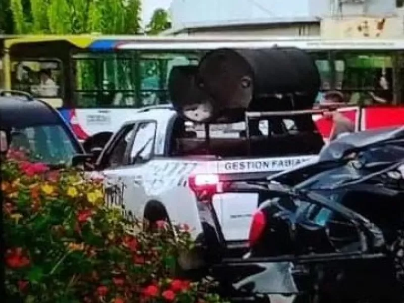 Denuncian que le retiraron su puesto de comida sin previo aviso