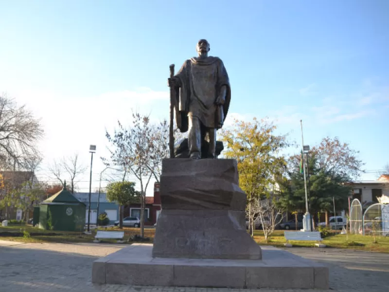 Rimas y talento en la plaza: llega “El Rincón del Free” a Berisso