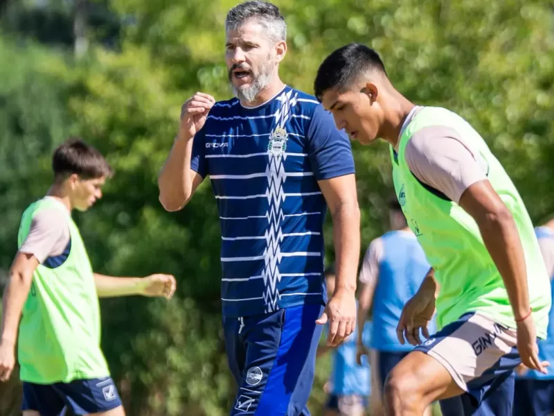 Gimnasia define a Ariel Pereyra como DT interino tras la salida de Zaniratto