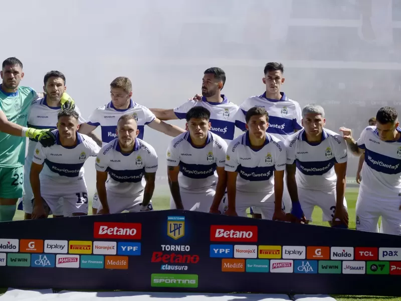 El plantel de Gimnasia denunció una deuda de cuatro meses y suspendió el entrenamiento en la previa al Clásico