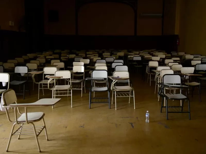 Docentes universitarios rechazaron el aumento salarial por decreto y denunciaron una &ldquo;nueva burla&rdquo; del Gobierno