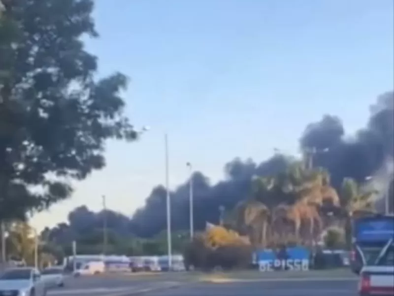 Susto por un incendio en YPF: los bomberos actuaron de inmediato y extinguieron las llamas