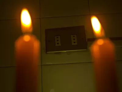 Apagones masivos en Berisso: usuarios pasaron el fin de semana sin luz y la empresa prestataria oculta los motivos