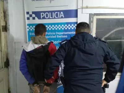 Escap&oacute; de su casa y denunci&oacute; que era retenida por su pareja: un hombre fue detenido en Berisso