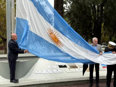 El intendente Cagliardi estuvo presente en los festejos por el 224° Aniversario de Ensenada