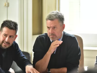 Nuevo jingle de campaña en La Plata: así suena el apoyo a Sergio Resa