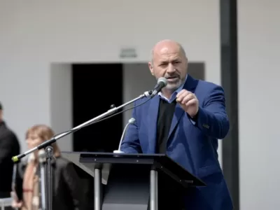 Mario Secco confirmó que impulsarán la derogación de la ley que limita la reelección de intendentes