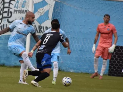 San Carlos y Midland repartieron puntos en Berisso