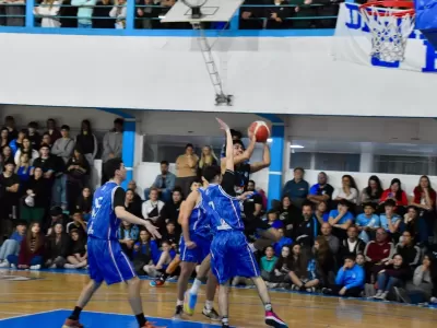Se confirm&oacute; el fixture del b&aacute;squet regional: habr&aacute; cl&aacute;sico entre CEyE y Villa San Carlos