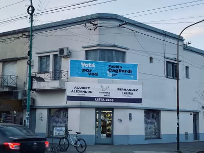 Tras la polémica, La Libertad Avanza reubicó los pasacalles en Berisso