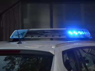 Escape desesperado: una mujer salt&oacute; de su propio auto para huir de un secuestro y ataque de su ex pareja