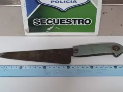 Amenazó a su hermana con una cuchilla y fue reducido por la Policía en Berisso