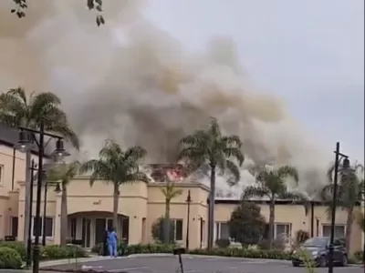 Este martes se incendió una parte del complejo Haras del Sur