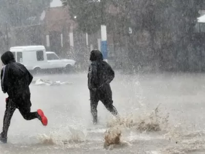 Tras el calor extremo, llegan las tormentas y rige una alerta amarilla en la región