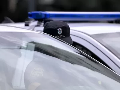 Inseguridad en Berisso: motochorros asaltaron a un joven cuando iba a comprar cigarrillos