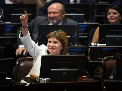 El Senado define la reforma laboral y la baja de imputabilidad en un cierre de sesiones con fuerte tensi&oacute;n