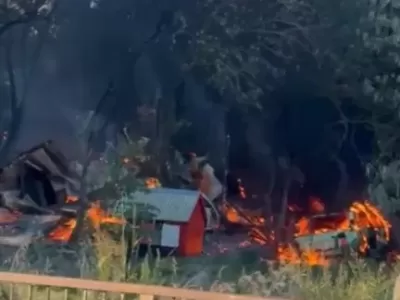 Incendio devastador en Berisso: una vivienda qued&oacute; totalmente destruida