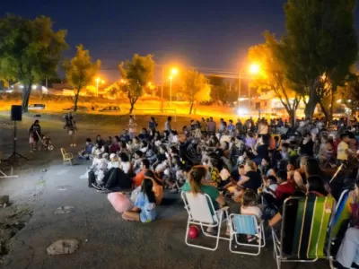 Cine al aire libre en Berisso con entrada libre y gratuita: Se exhibir&aacute; &ldquo;No puedo vivir sin ti&rdquo;