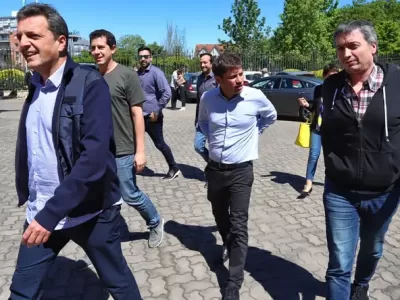 Acuerdo sellado: Kicillof, Massa y Máximo cerraron la alianza peronista para competir en PBA