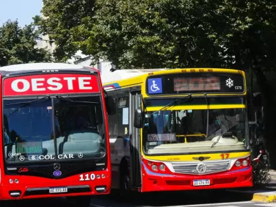 Audiencia clave entre la UTA y empresarios: crece la tensi&oacute;n y peligra el servicio de micros en la regi&oacute;n