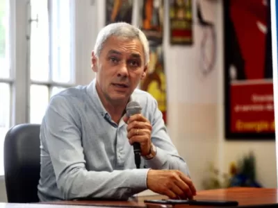 Cagliardi cruzó a Cristina: “Acá es fácil ganar, que compita en la quinta o en la sexta”
