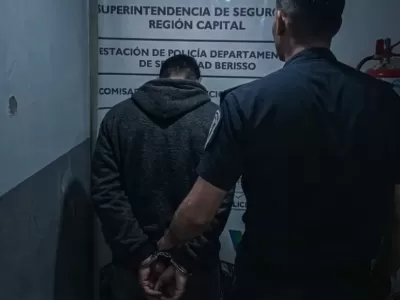 Intervenci&oacute;n policial por un hecho de violencia en Barrio San Carlos