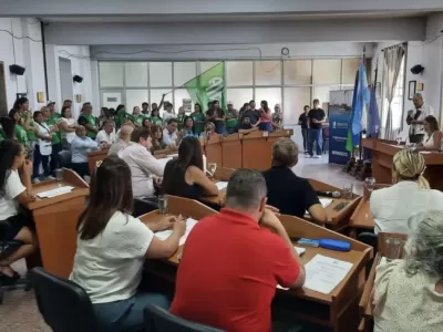 Debate caliente en el Concejo: reforma laboral, reclamos vecinales y nuevo mapa pol&iacute;tico en la primera extraordinaria