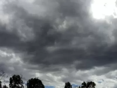 Viernes nublado y con descenso de temperatura en Berisso y la regi&oacute;n: &iquest;el s&aacute;bado llegan las lluvias?