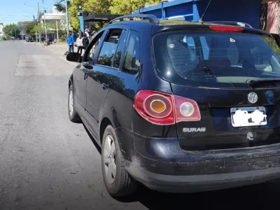 Secuestran dos autos que trabajaban con aplicaciones no habilitadas en Berisso