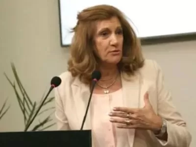 El debate por el transporte en Entre R&iacute;os lleg&oacute; a la calle con una movilizaci&oacute;n frente al municipio