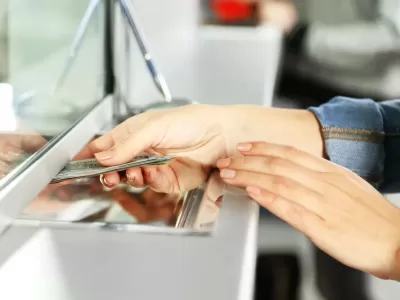 Cada vez m&aacute;s hogares del AMBA recurren al cr&eacute;dito para cubrir gastos cotidianos