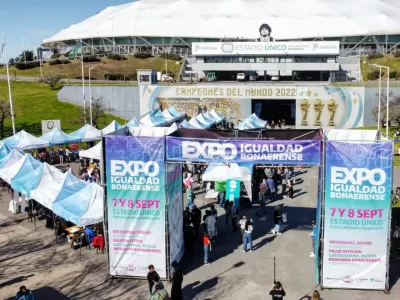 Vuelve la Expo Igualdad Bonaerense a Berisso: más de 120 stands y entrada gratuita