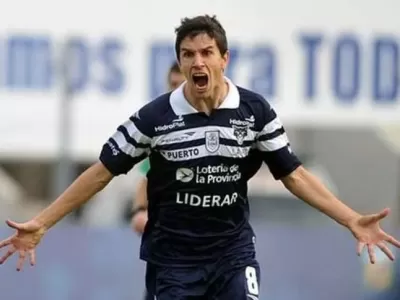 Nacho Fernández, cada vez más cerca de volver a Gimnasia: qué falta para el acuerdo