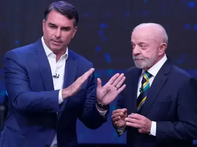 Tensi&oacute;n en el debate brasile&ntilde;o: la pol&iacute;tica argentina irrumpi&oacute; con cruces por el modelo de Milei